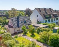 Einfamilienhaus mit Anbau